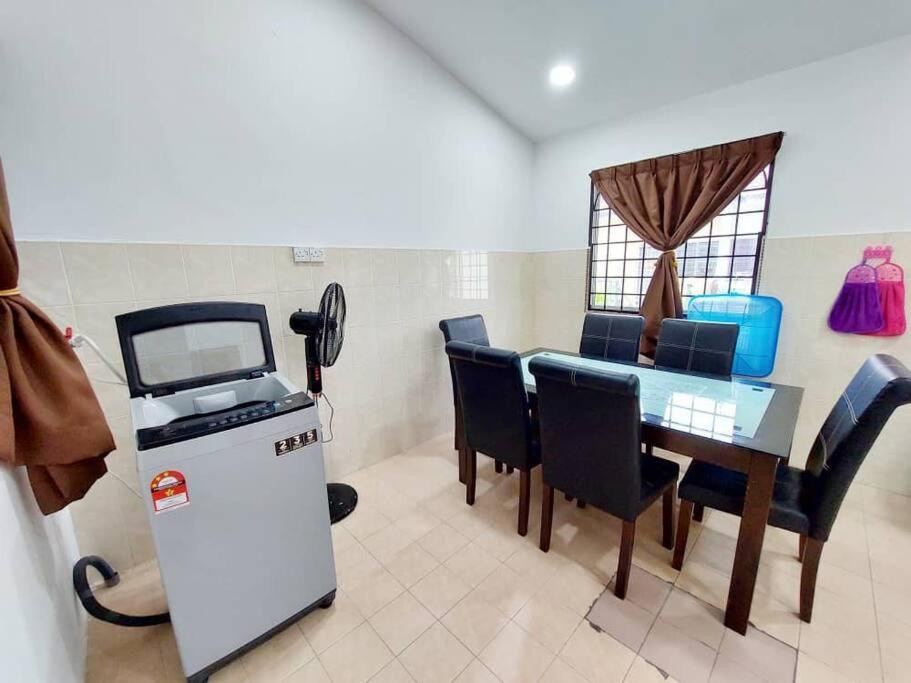 Najhan Homestay : Berehat Macam Kek Ghumah Yo. *
